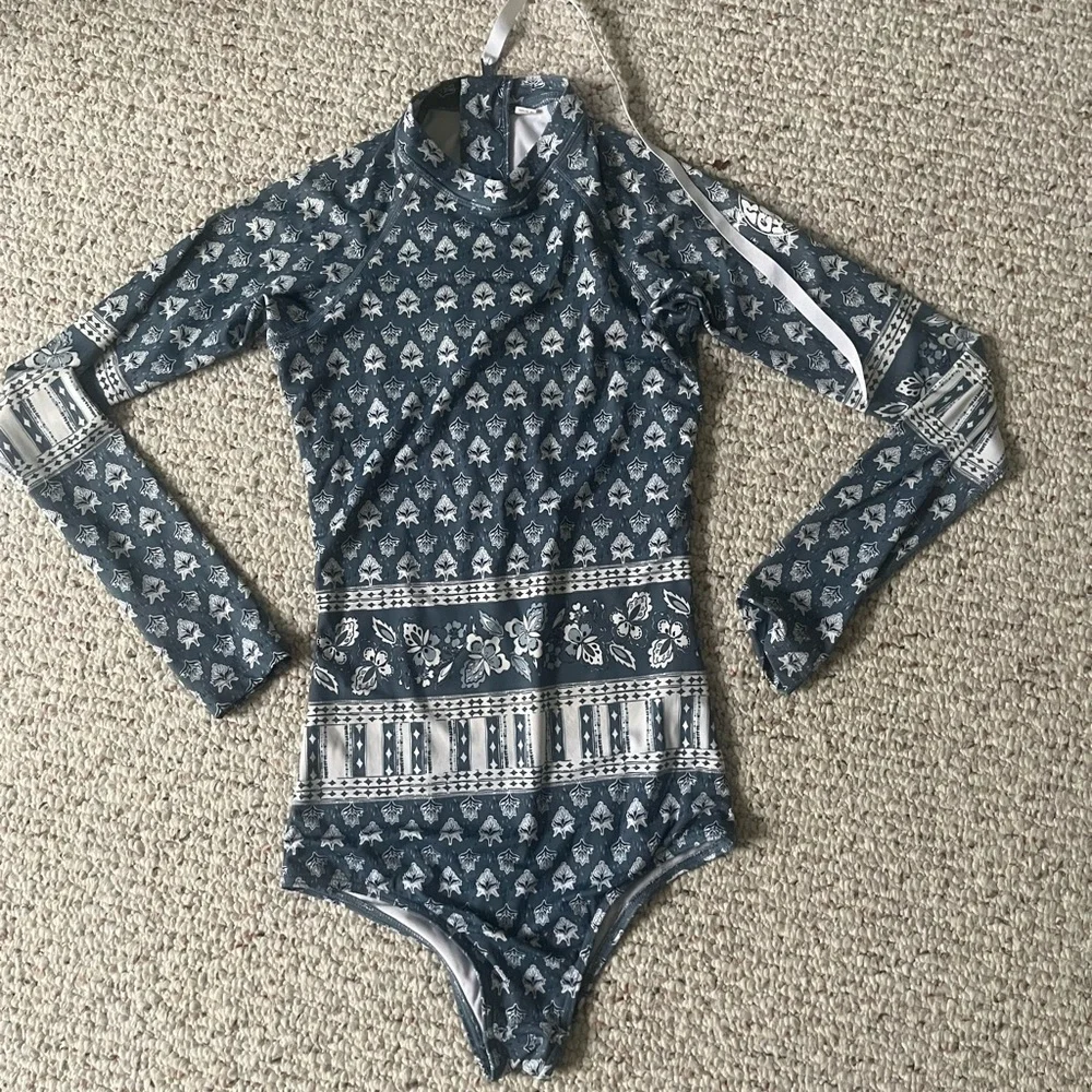Rip Curl G Bomb Surf Suit Paisley Boho Print Sz 8 - Picture 1 of 5